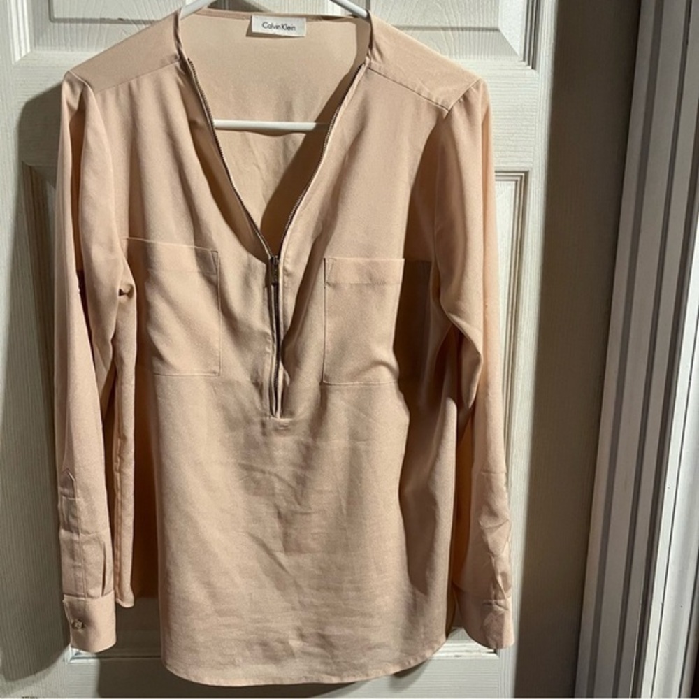 Calvin Klein Pale Blush Shimmery Half Front Zip Long Sleeve Blouse Size Large